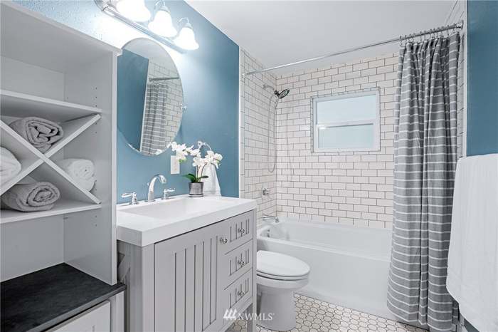 Farmhouse Living Room